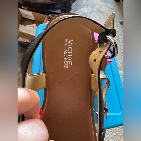 Michael Kors Black Sandals for Women, size 8.5 leather uppers - Picture 4 of 9